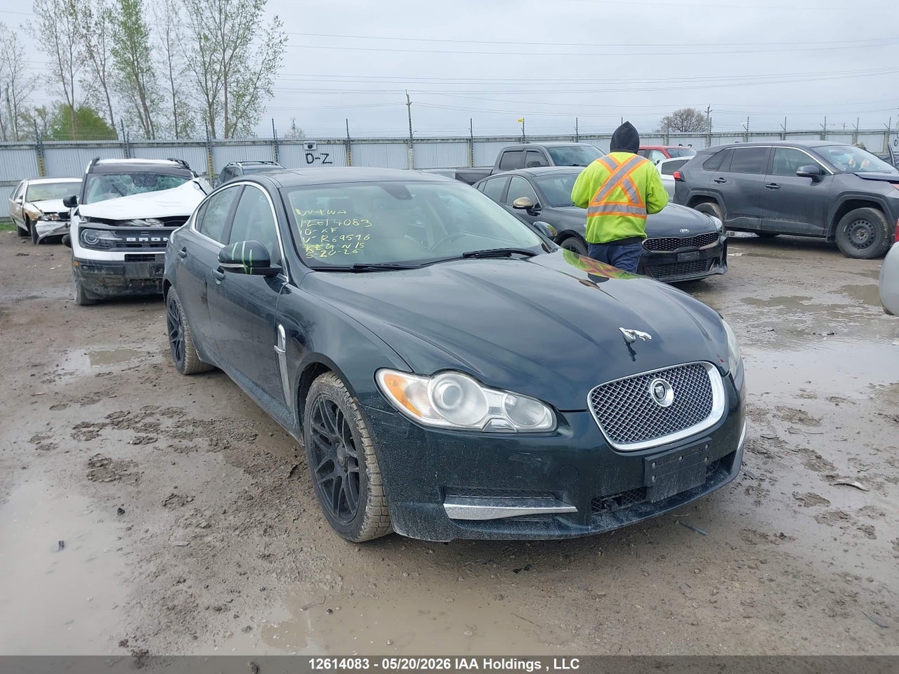SAJXA0GB8ALR69596 · 2010 JAGUAR XF PREMIUM LUXURY