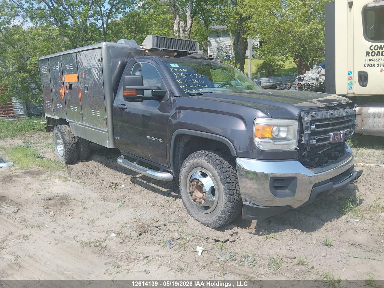 1GD312CG1FF564157 · 2015 GMC SIERRA 3500HD SLE