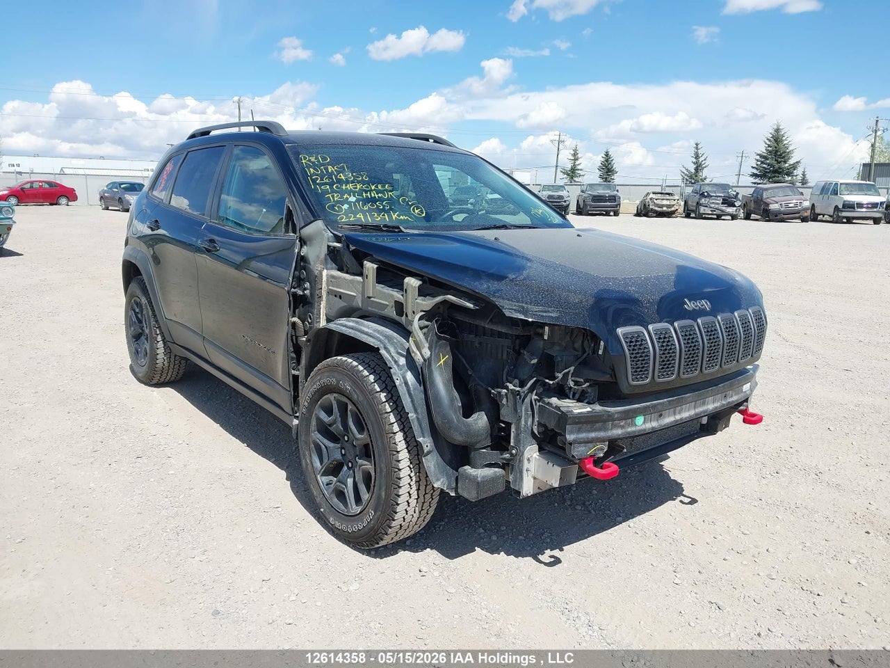 1C4PJMBXXKD116055 · 2019 JEEP CHEROKEE TRAILHAWK