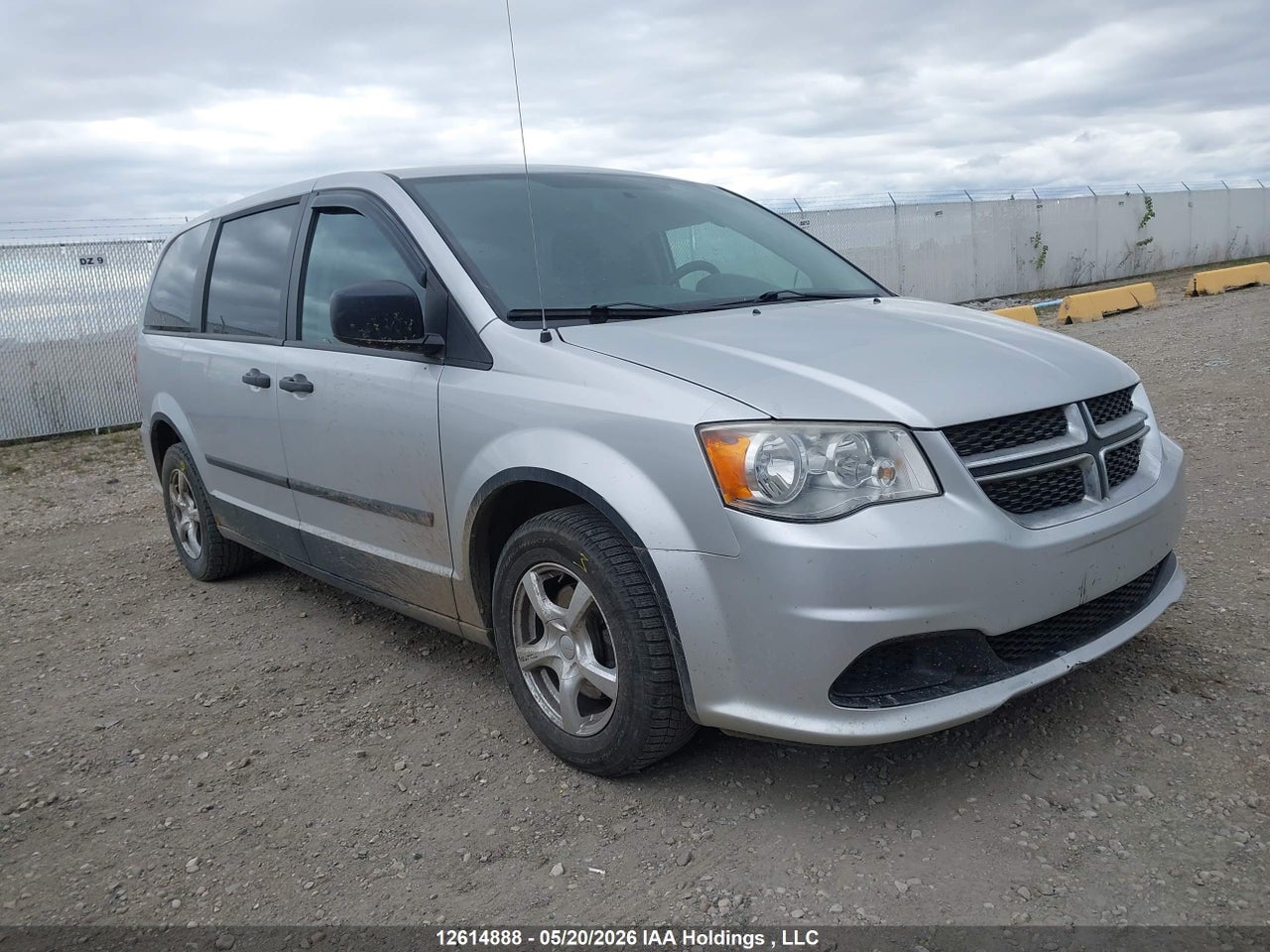 2C4RDGBG6CR100368 · 2012 DODGE GRAND CARAVAN SE/SXT