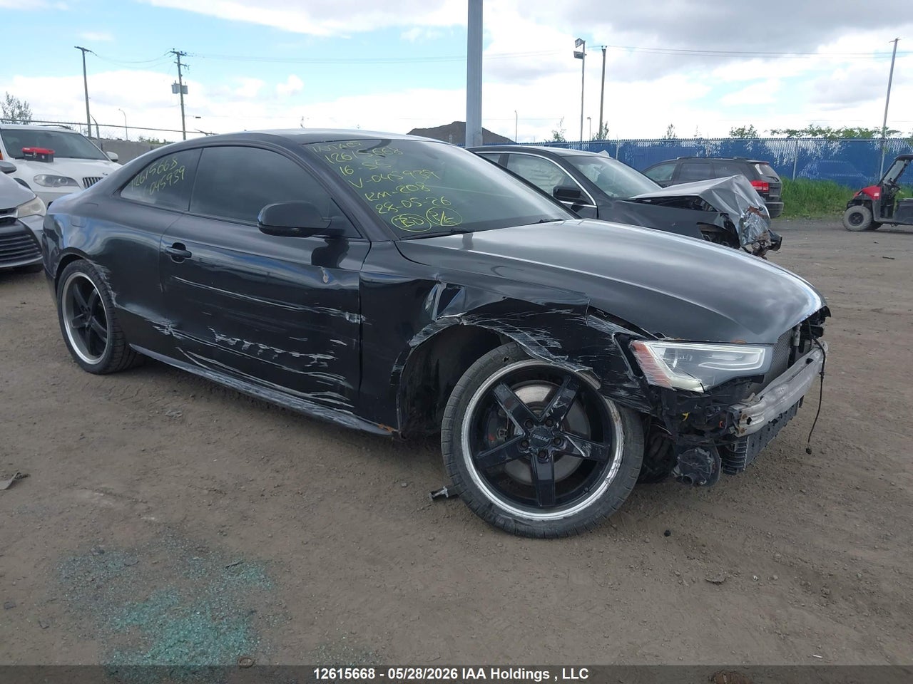 WAUL4AFR2GA045939 · 2016 AUDI S5
