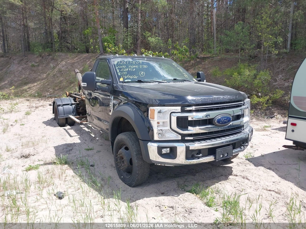 1FDUF5HT0NEE28958 · 2022 FORD F550