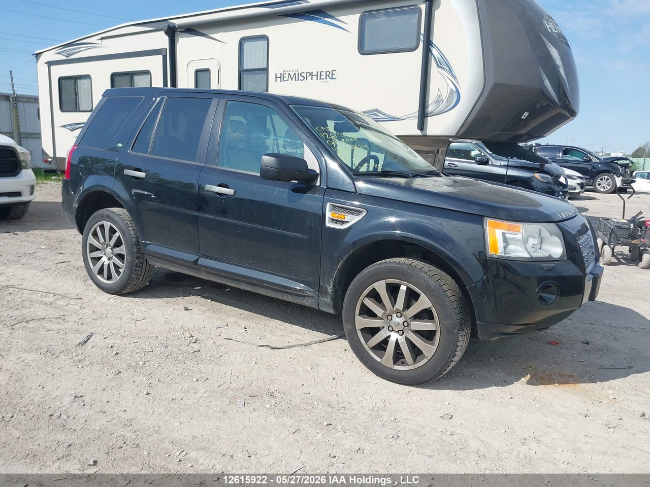 SALFR24N58H061819 · 2008 LAND ROVER LR2 HSE