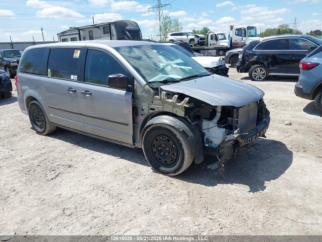 2C4RDGBG5GR390317 · 2016 DODGE GRAND CARAVAN SE