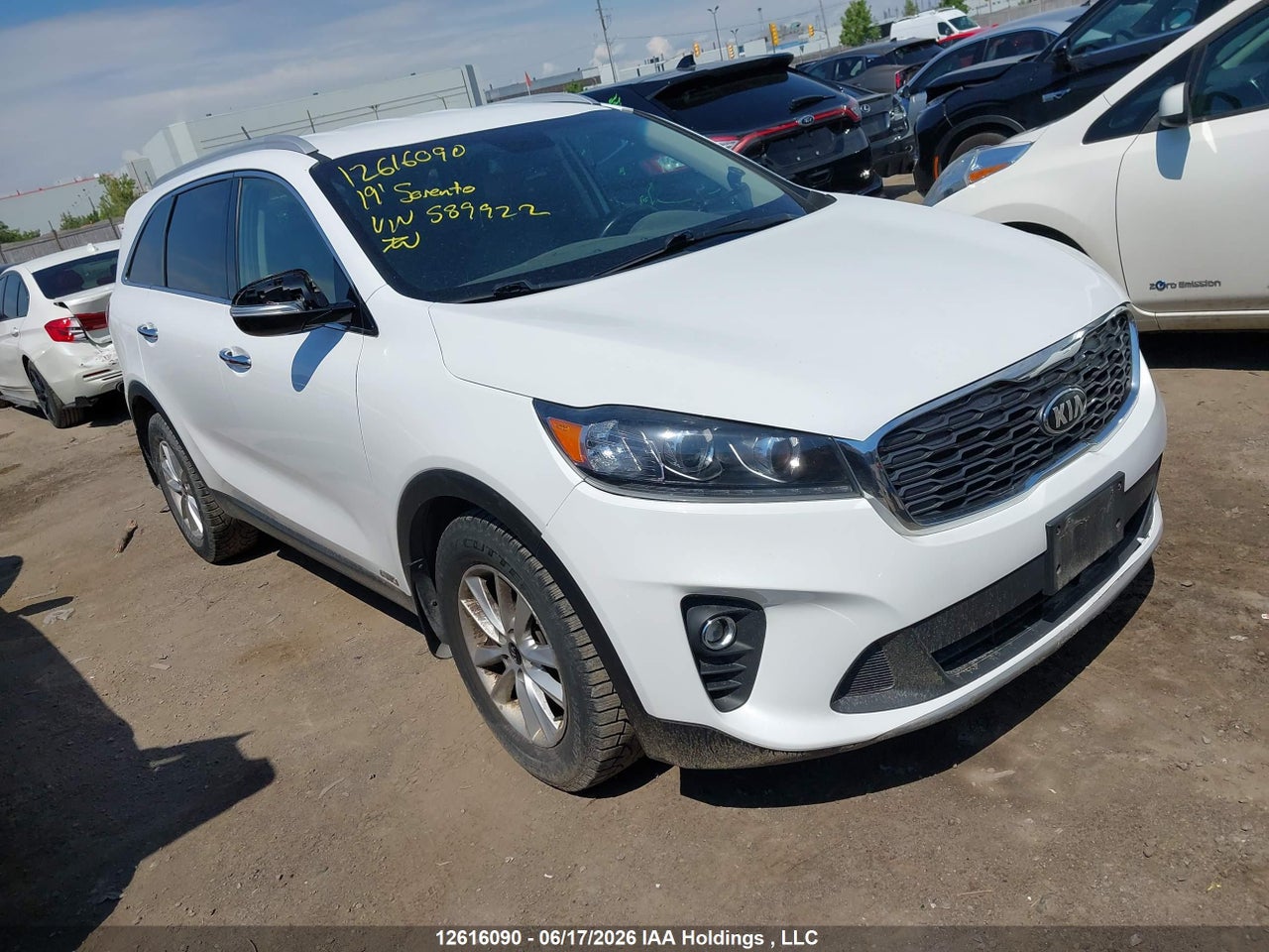 5XYPHDA31KG589922 · 2019 KIA SORENTO EX