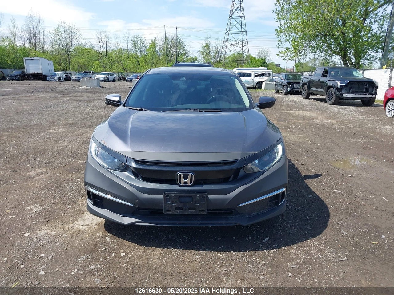 2HGFC2F75KH031343 · 2019 HONDA CIVIC EX · 12/18