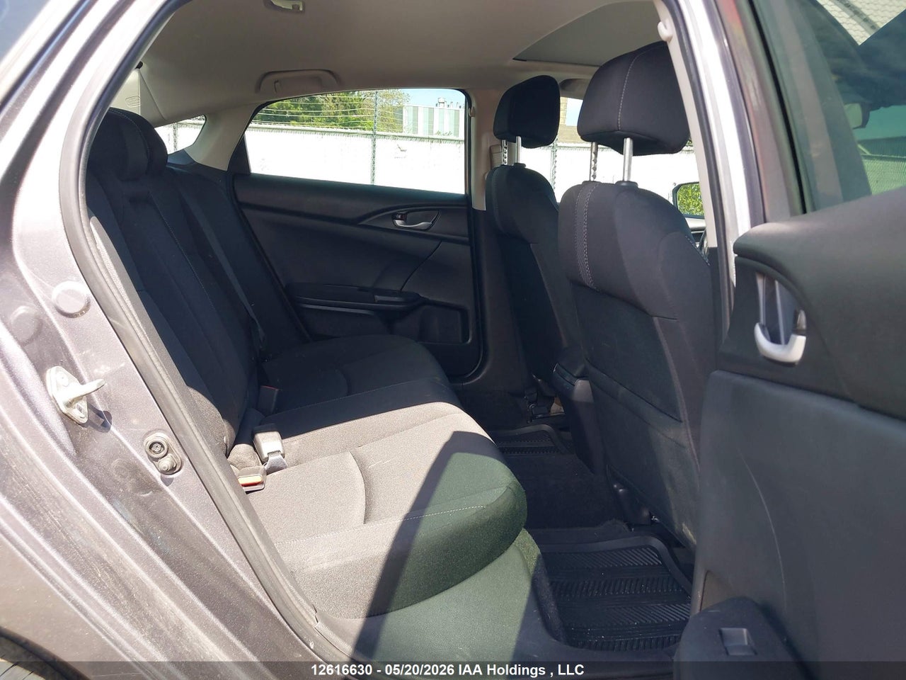 2HGFC2F75KH031343 · 2019 HONDA CIVIC EX · 8/18