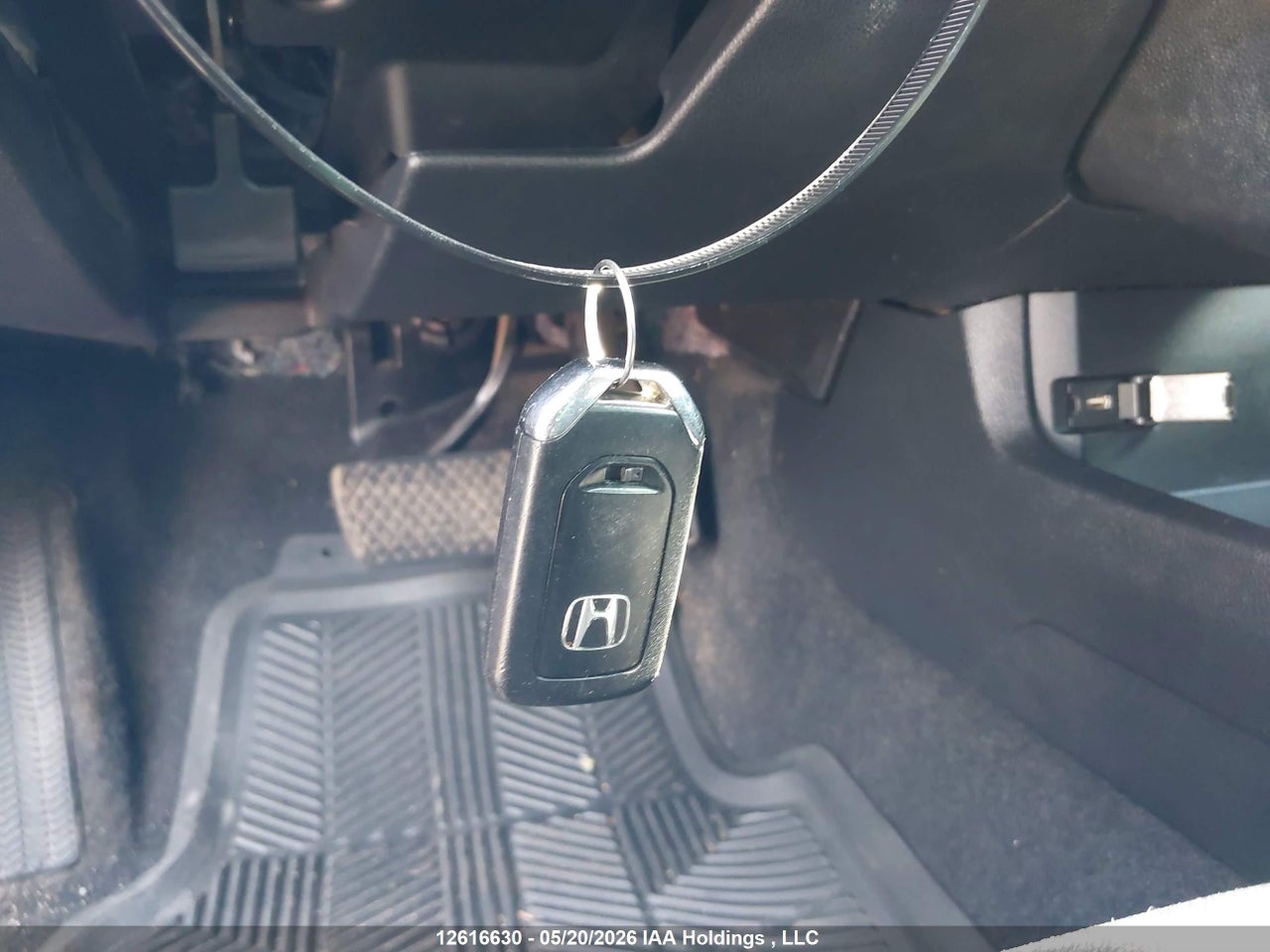 2HGFC2F75KH031343 · 2019 HONDA CIVIC EX · 11/18