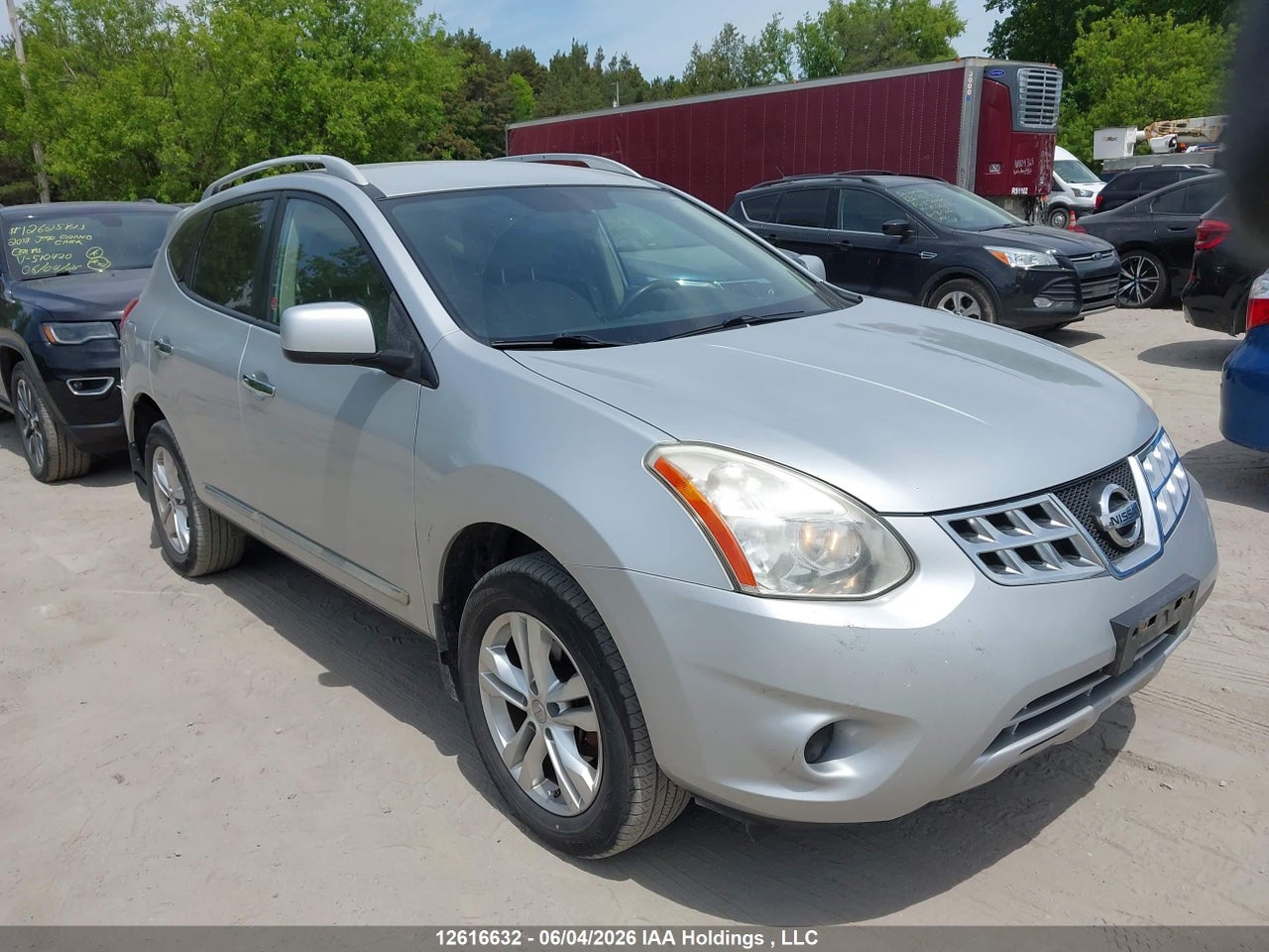 JN8AS5MT5DW035107 · 2013 NISSAN ROGUE S/SV