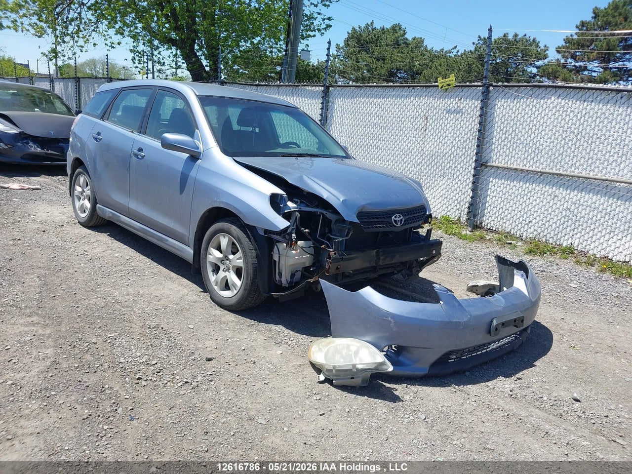 2T1KR32E45C865561 · 2005 TOYOTA COROLLA MATRIX XR