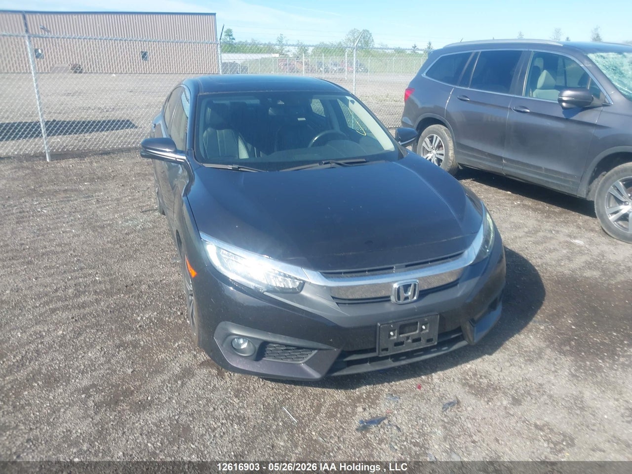 2HGFC1F94GH105712 · 2016 HONDA Civic touring