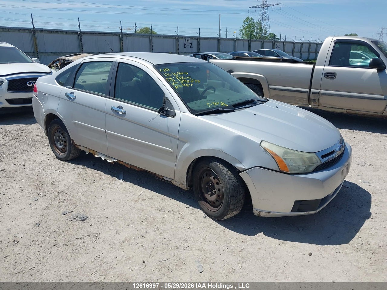 1FAHP34NX8W292079 · 2008 FORD FOCUS S/SE