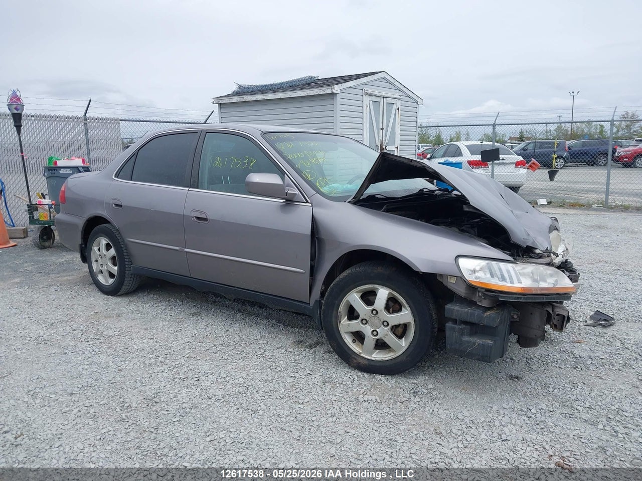 1HGCG5679YA818991 · 2000 HONDA ACCORD SE