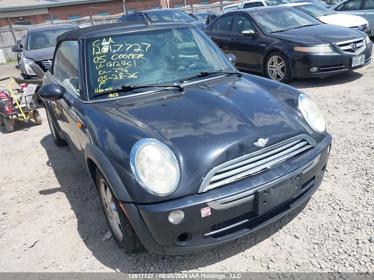 WMWRF33595TG12461 · 2005 MINI COOPER
