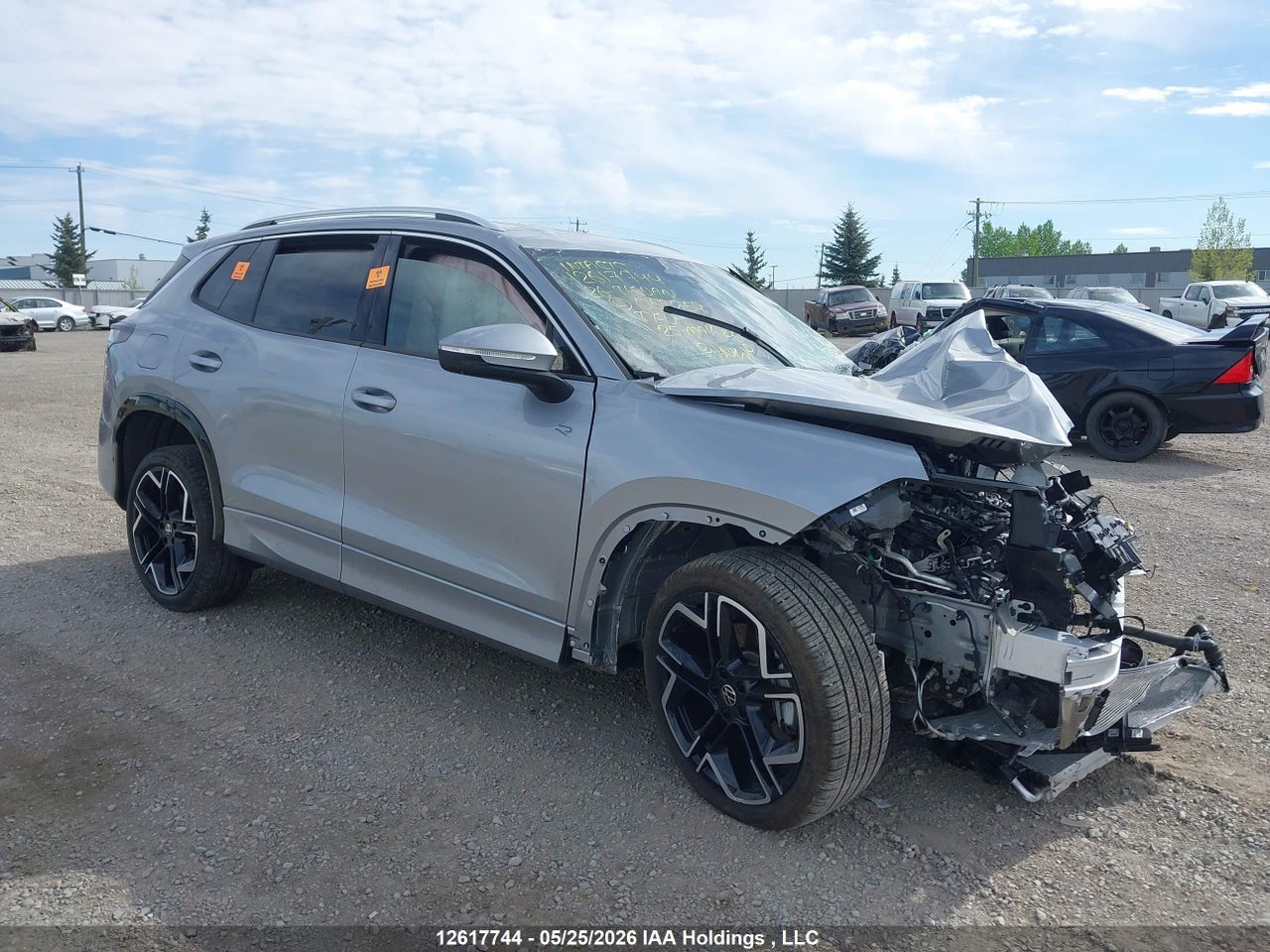 3VVUW7RM9TM069254 · 2026 VOLKSWAGEN TIGUAN SEL R-LINE TURBO