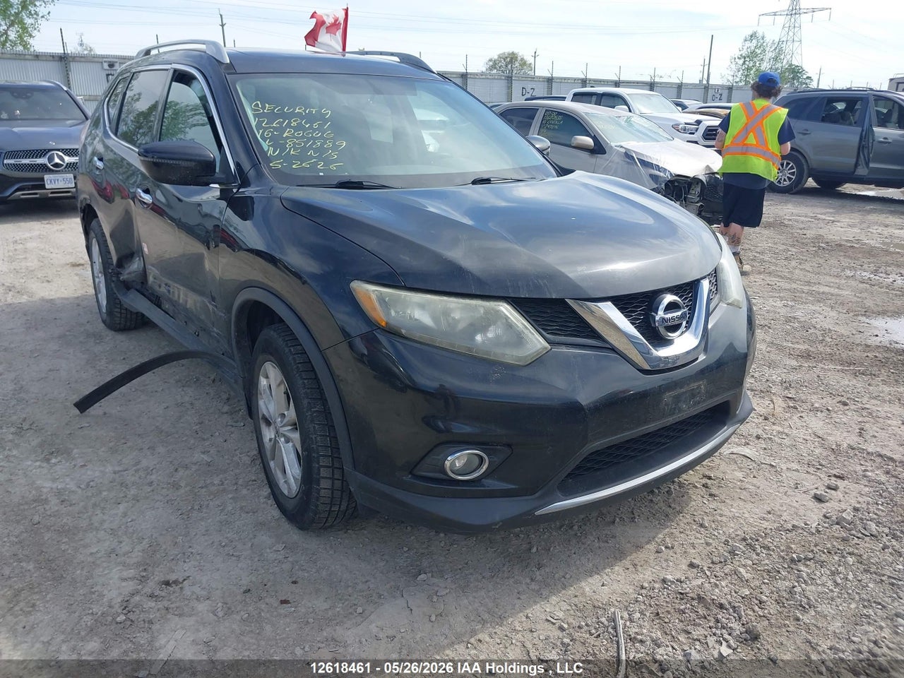 5N1AT2MV7GC851889 · 2016 NISSAN ROGUE S/SL PREMIUM/SV