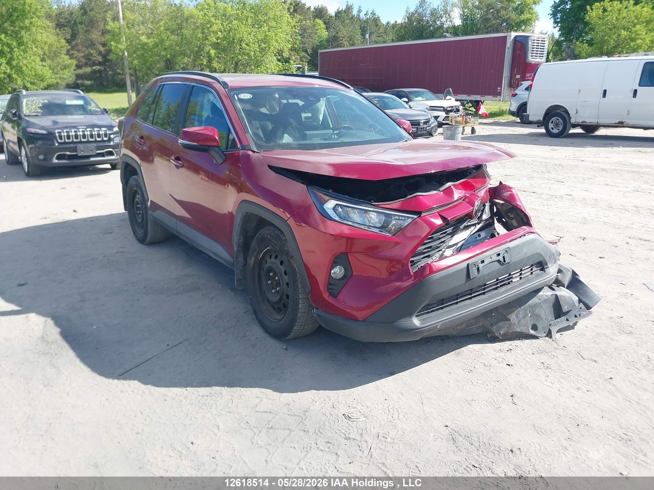 2T3R1RFV1KW030327 · 2019 TOYOTA RAV4 XLE/XLE PREMIUM