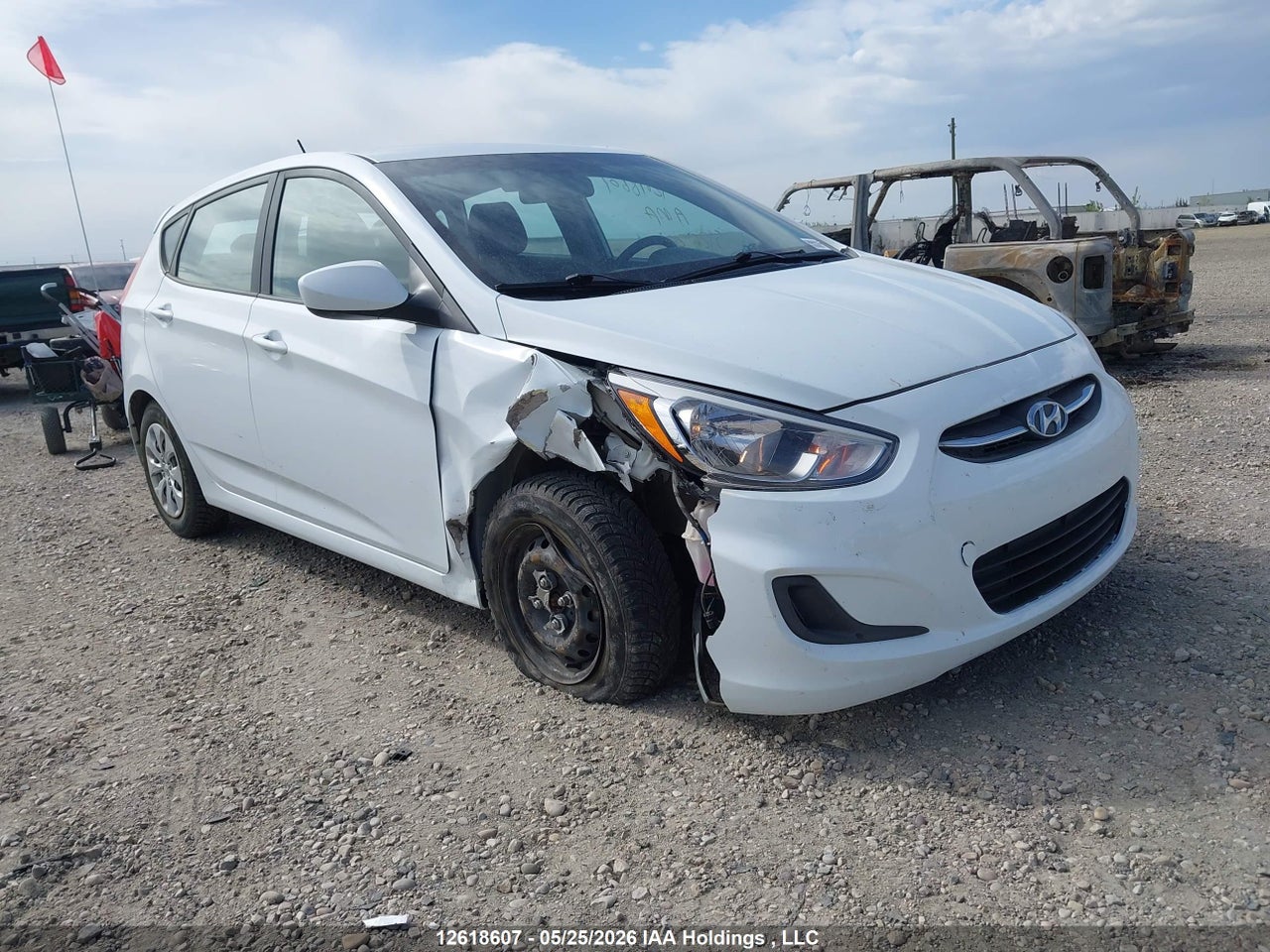 KMHCT5AE8HU334661 · 2017 HYUNDAI ACCENT GL