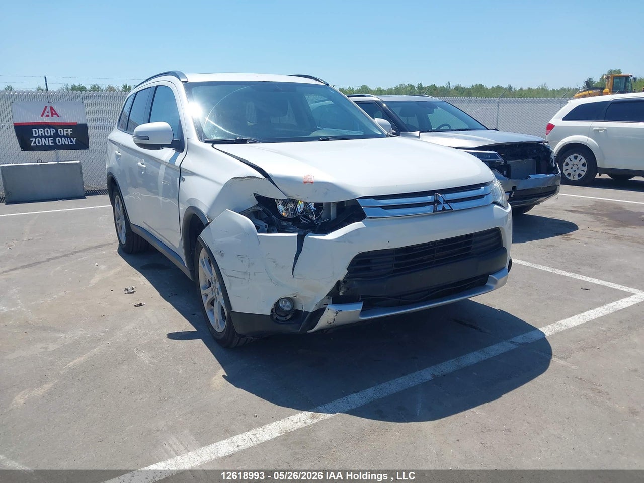JA4JZ3AX0FZ600796 · 2015 MITSUBISHI OUTLANDER SE
