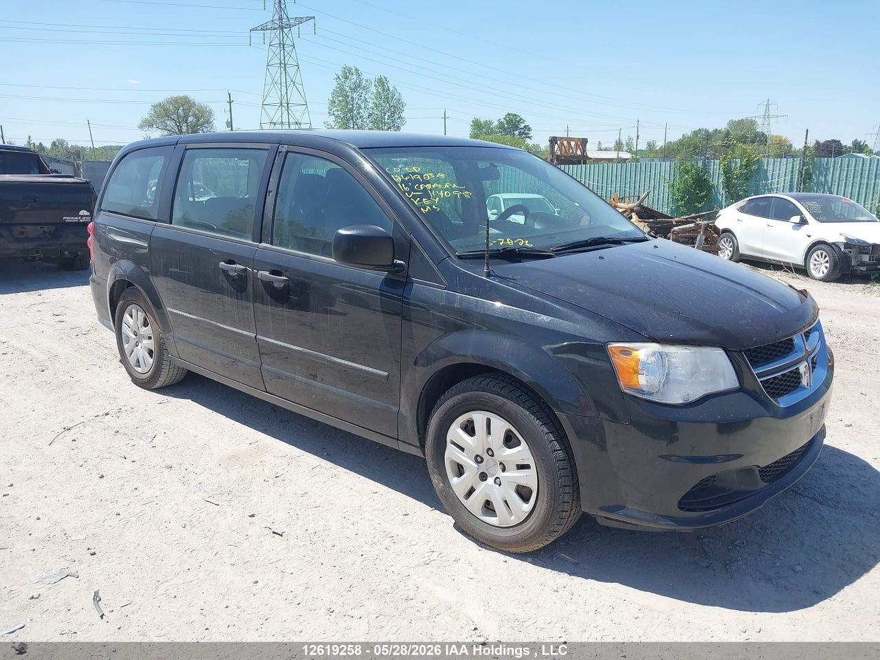 2C4RDGBGXGR114098 · 2016 DODGE GRAND CARAVAN SE/SXT