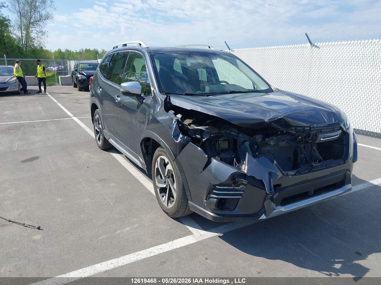 JF2SKERC0PH449818 · 2023 SUBARU FORESTER TOURING