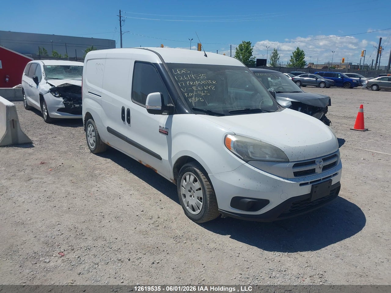 ZFBERFDB8H6****** · 2017 RAM PROMASTER CITY TRADESMAN SLT