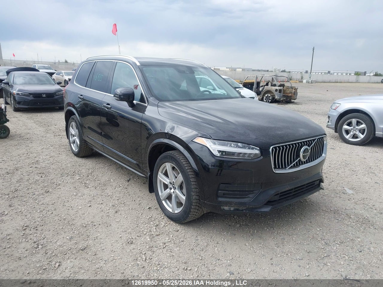 YV4A221K1M1****** · 2021 VOLVO XC90 T6 MOMENTUM 6 PASSENGER