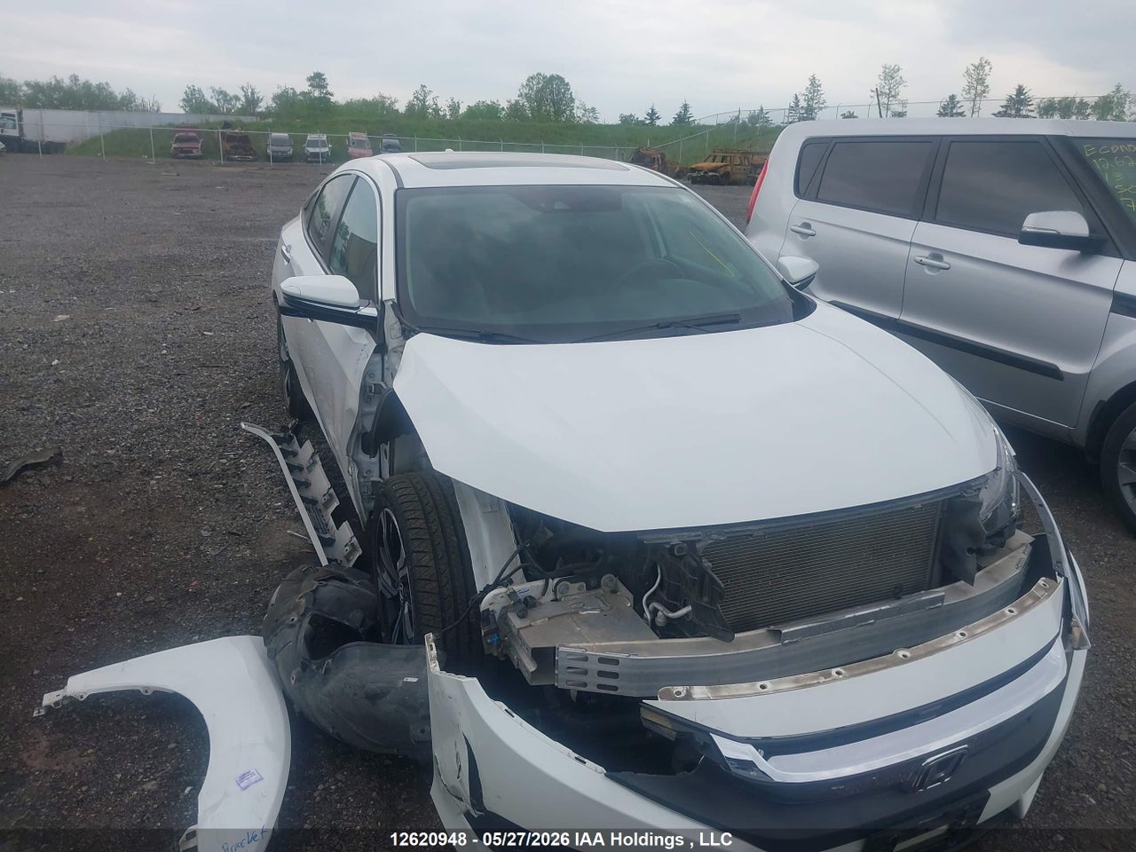 2HGFC1F97HH109299 · 2017 HONDA Civic touring