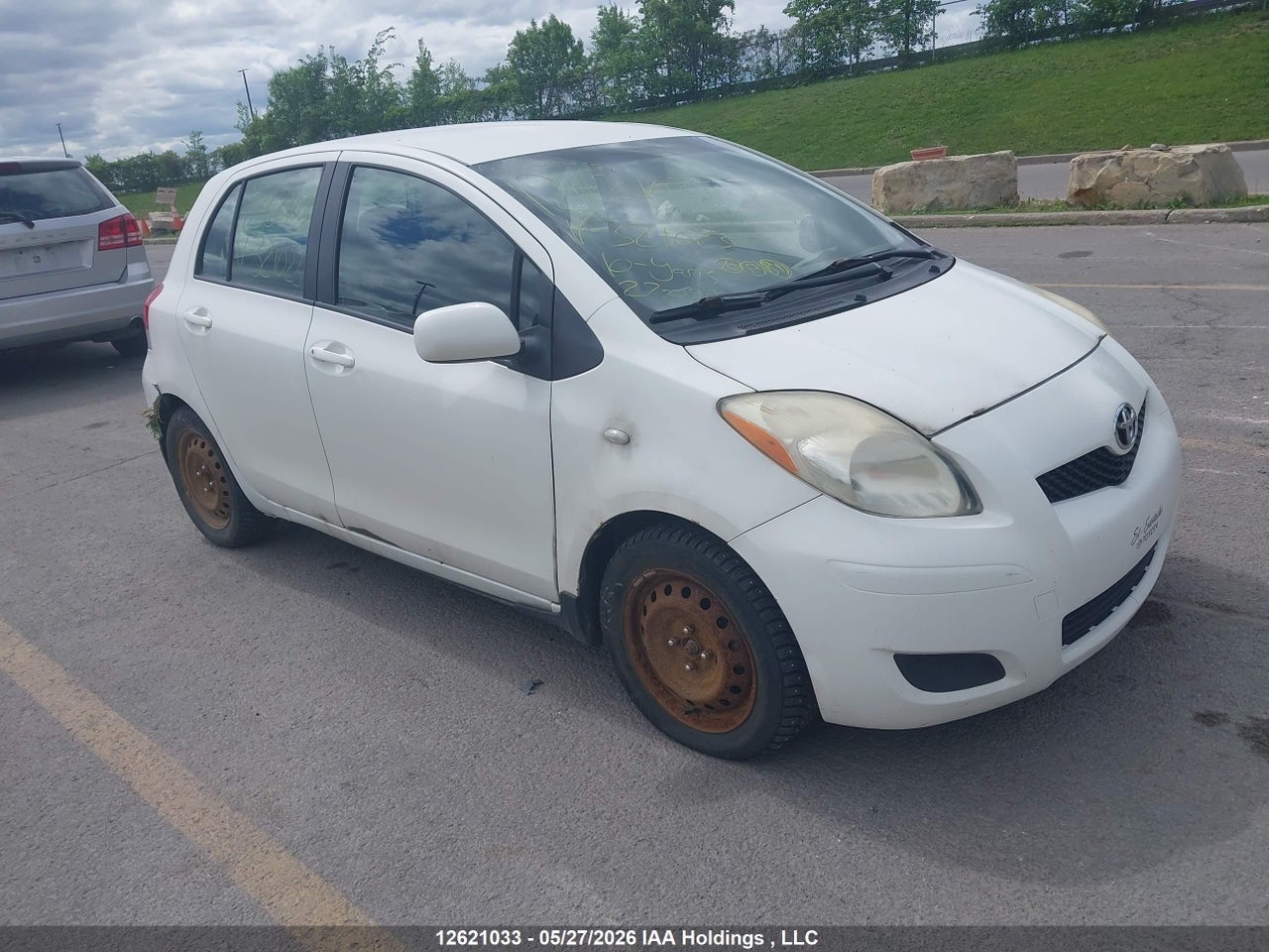 JTDKT4K30A5321023 · 2010 TOYOTA YARIS LE/RS