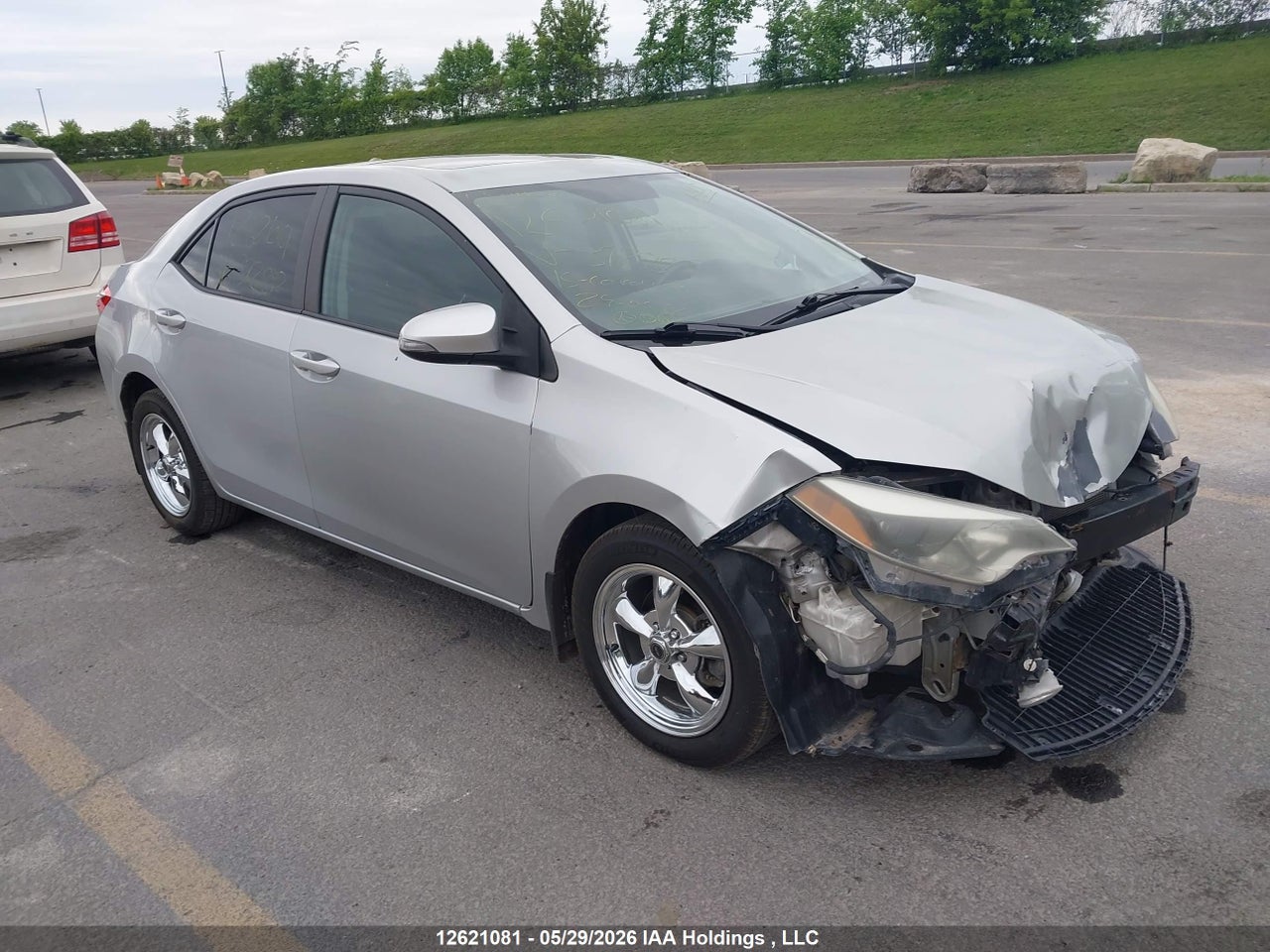 2T1BURHE9FC372842 · 2015 TOYOTA COROLLA S