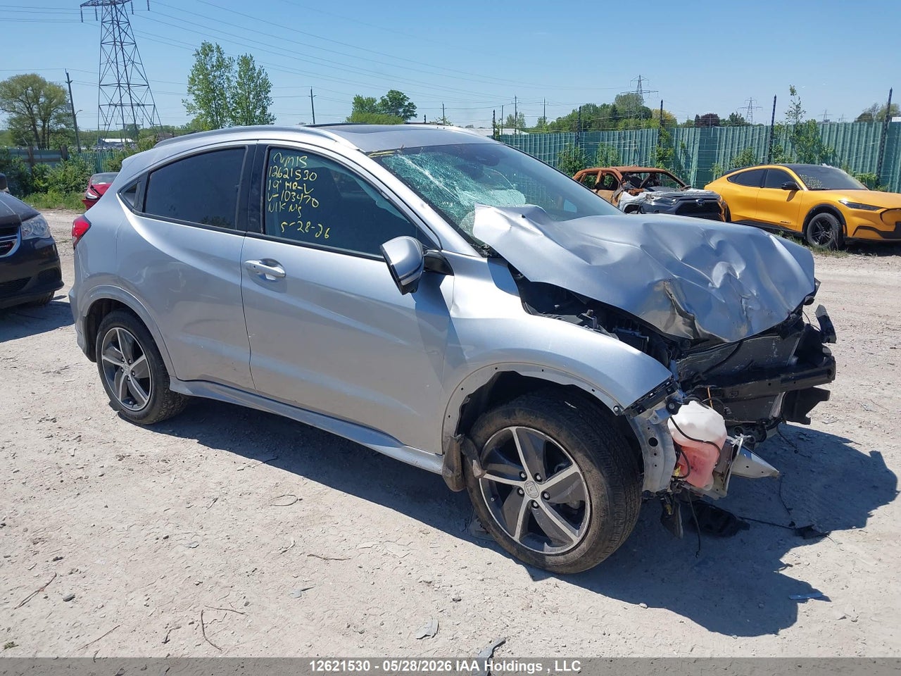 3CZRU6H98KM103470 · 2019 HONDA HR-V TOURING