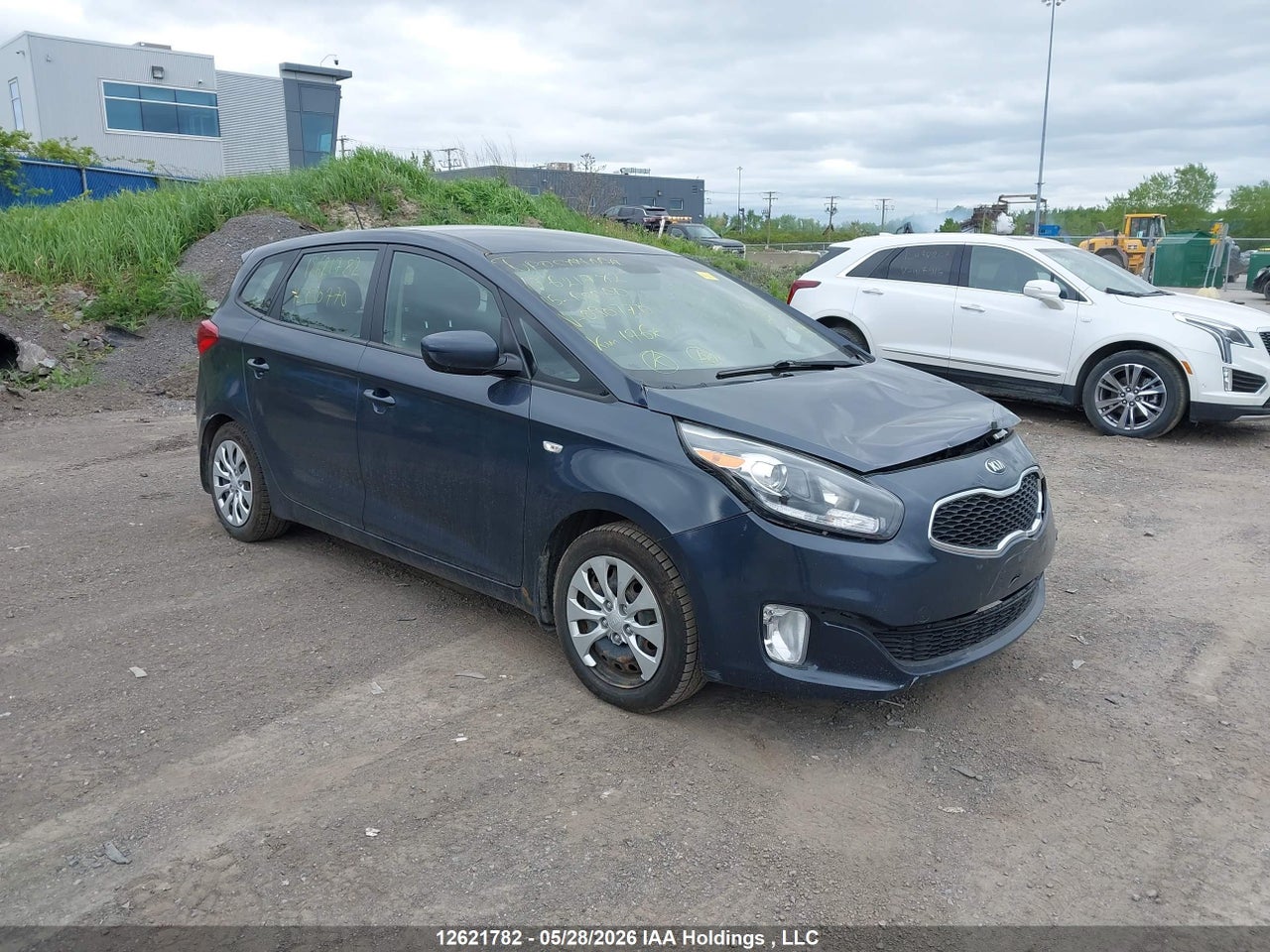 KNAHT8A34F7090770 · 2015 KIA RONDO