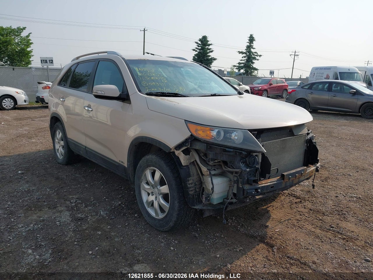 5XYKTCA14BG043911 · 2011 KIA SORENTO LX