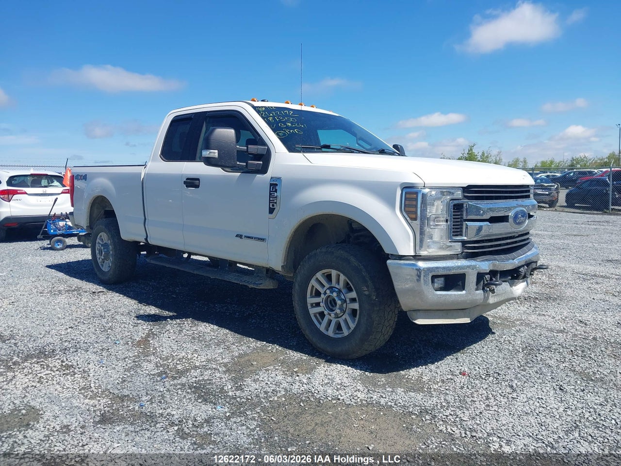 1FT8X3BT7JEB86261 · 2018 FORD F-350 XLT