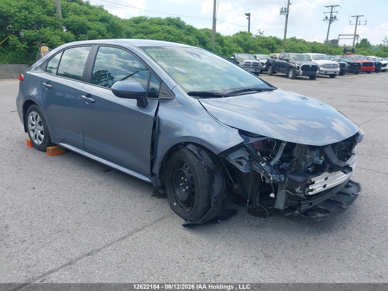 5YFBPMBE9NP346212 · 2022 TOYOTA COROLLA LE/XLE