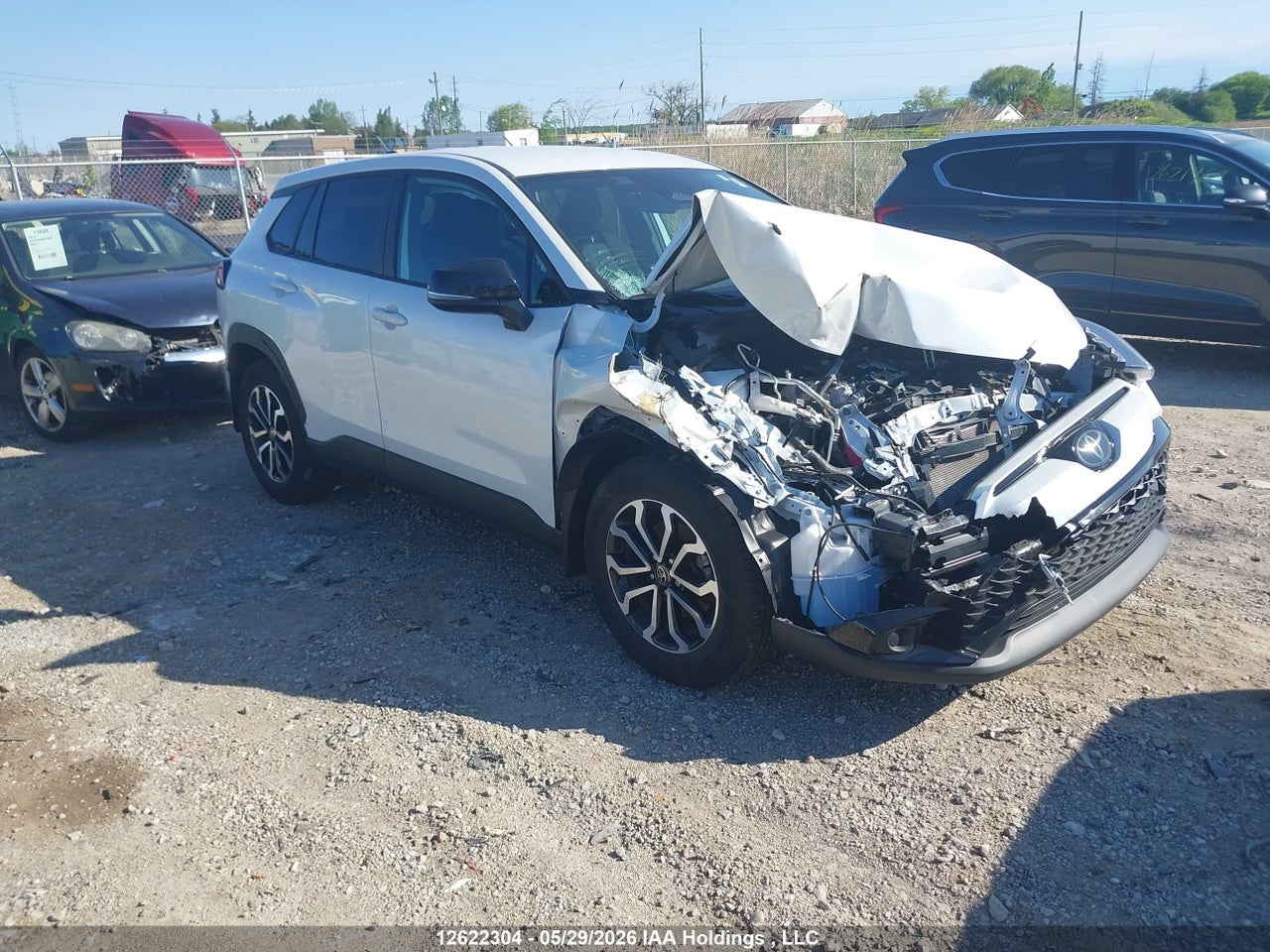 7MUFBABG7SV068662 · 2025 TOYOTA COROLLA CROSS HYBRID SE