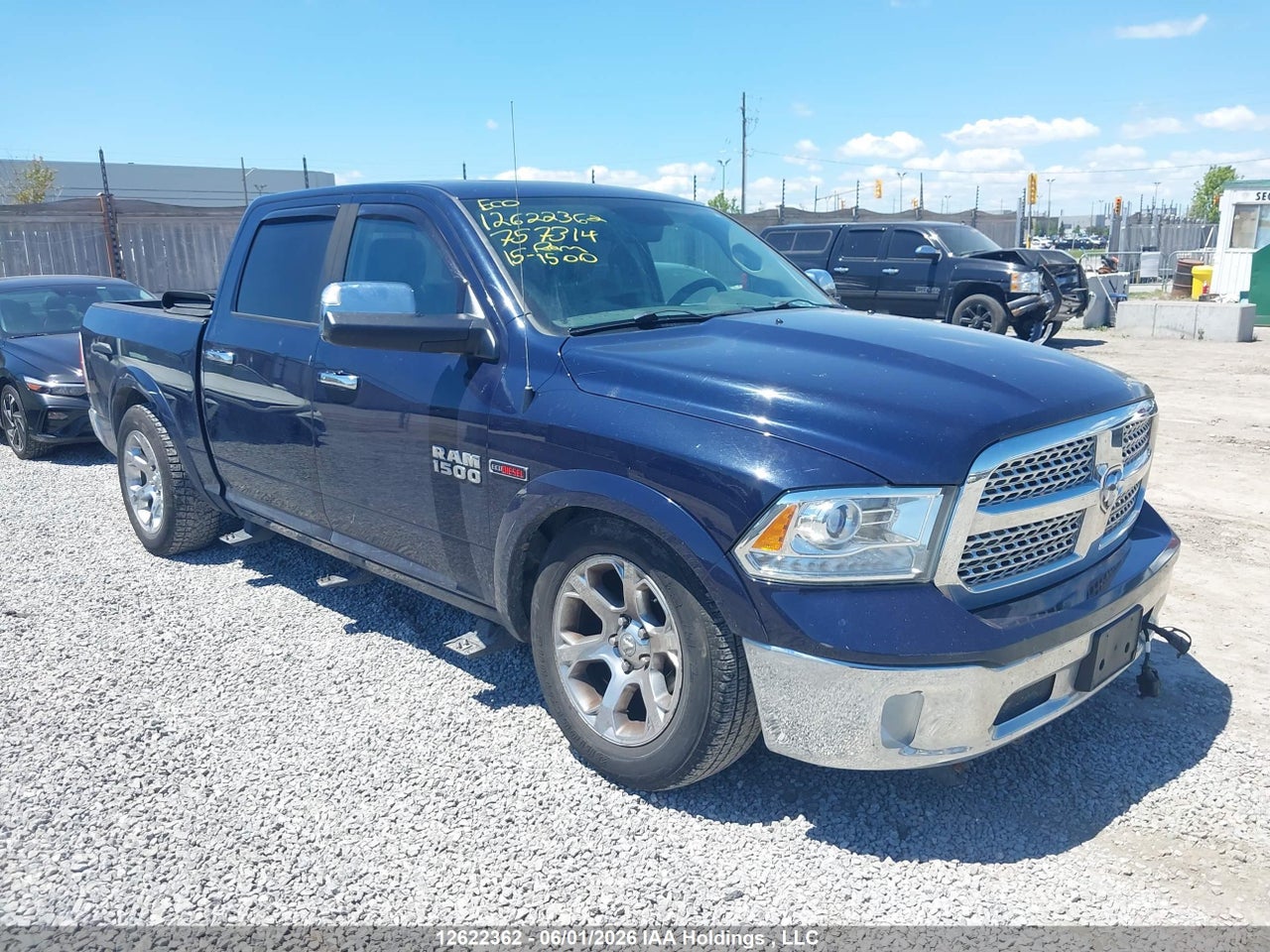 1C6RR7NM6FS757314 · 2015 RAM 1500 LARAMIE