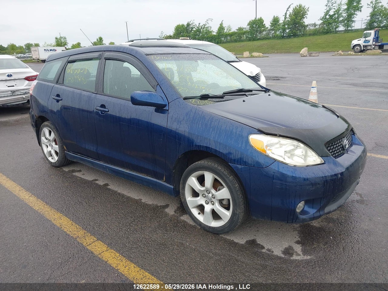 2T1KR32E15C899490 · 2005 TOYOTA Matrix XR