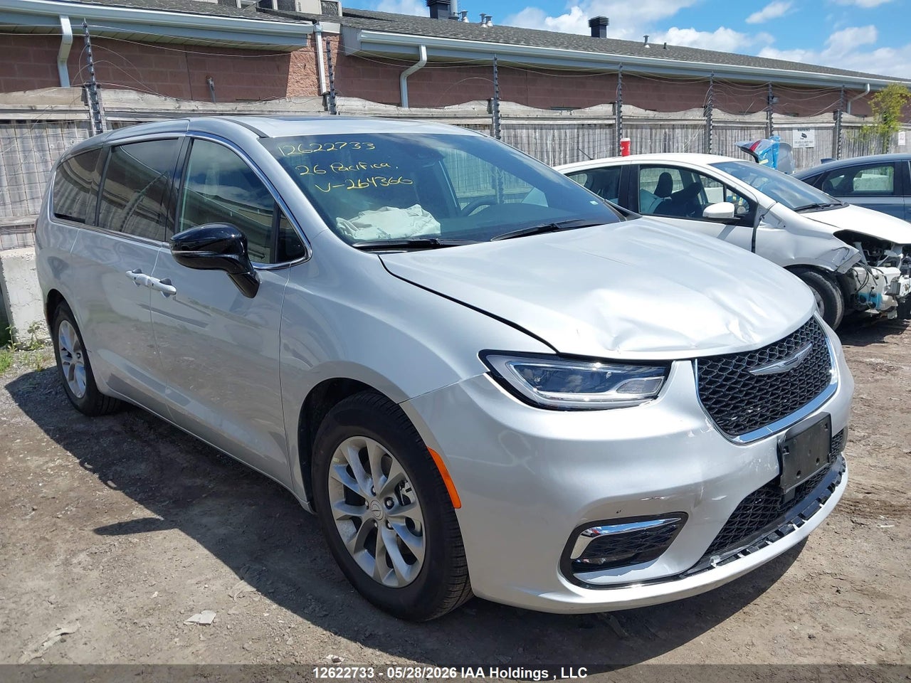 2C4RC1GG9TR264366 · 2026 CHRYSLER PACIFICA LIMITED