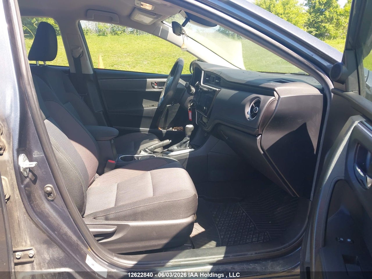 2T1BURHE1JC092566 · 2018 TOYOTA COROLLA · 5/21