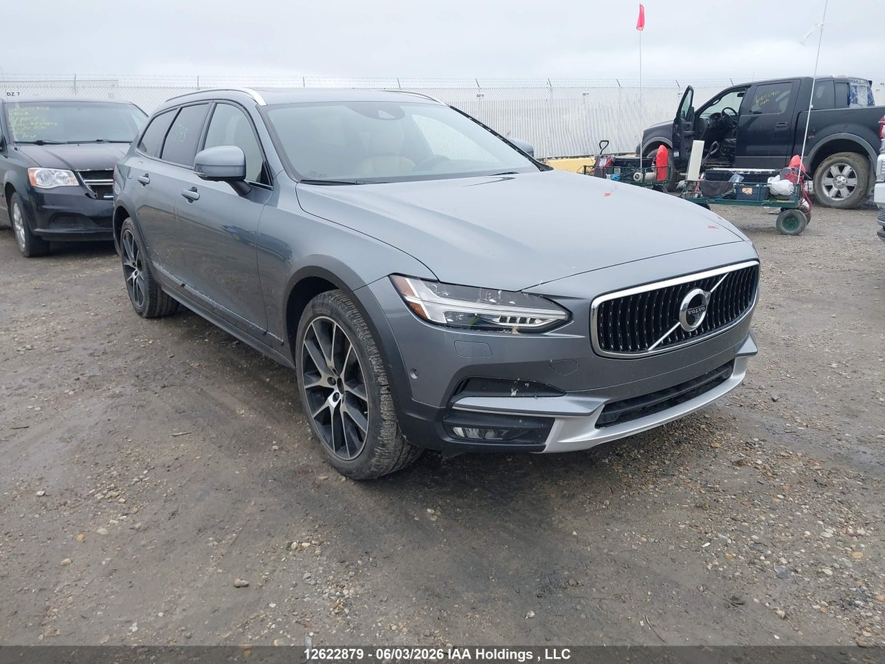 YV4A22NL0J1017841 · 2018 VOLVO V90 CROSS COUNTRY T6