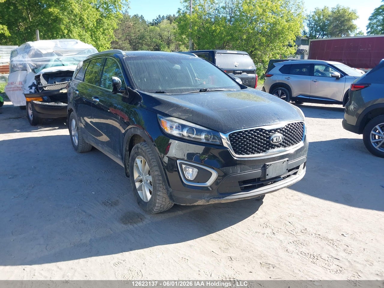 5XYPGDA31JG354115 · 2018 KIA SORENTO LX/L