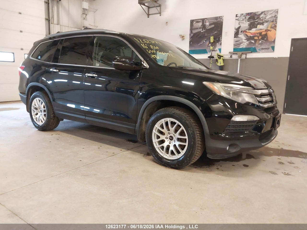 5FNYF6H97GB506492 · 2016 HONDA PILOT TOURING