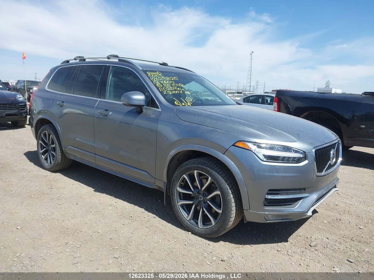 YV4A22PK2J1351048 · 2018 VOLVO XC90 T6 MOMENTUM