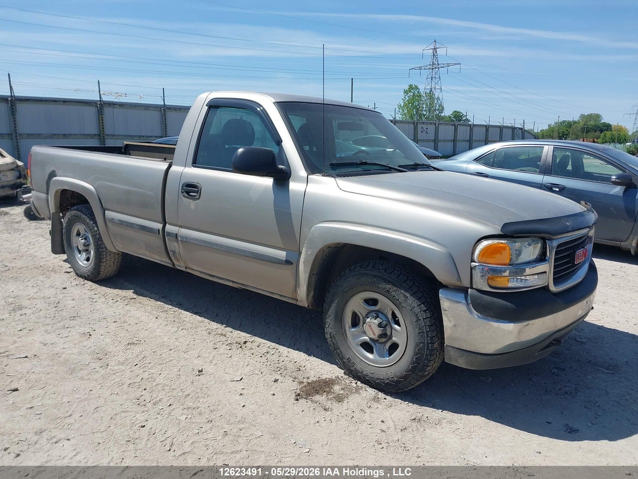 1GTEC14V22Z199298 · 2002 GMC NEW SIERRA C1500