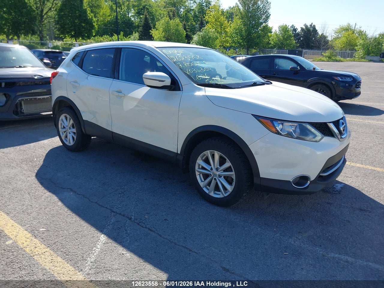 JN1BJ1CP1HW034304 · 2017 NISSAN ROGUE SPORT S/SV/SL