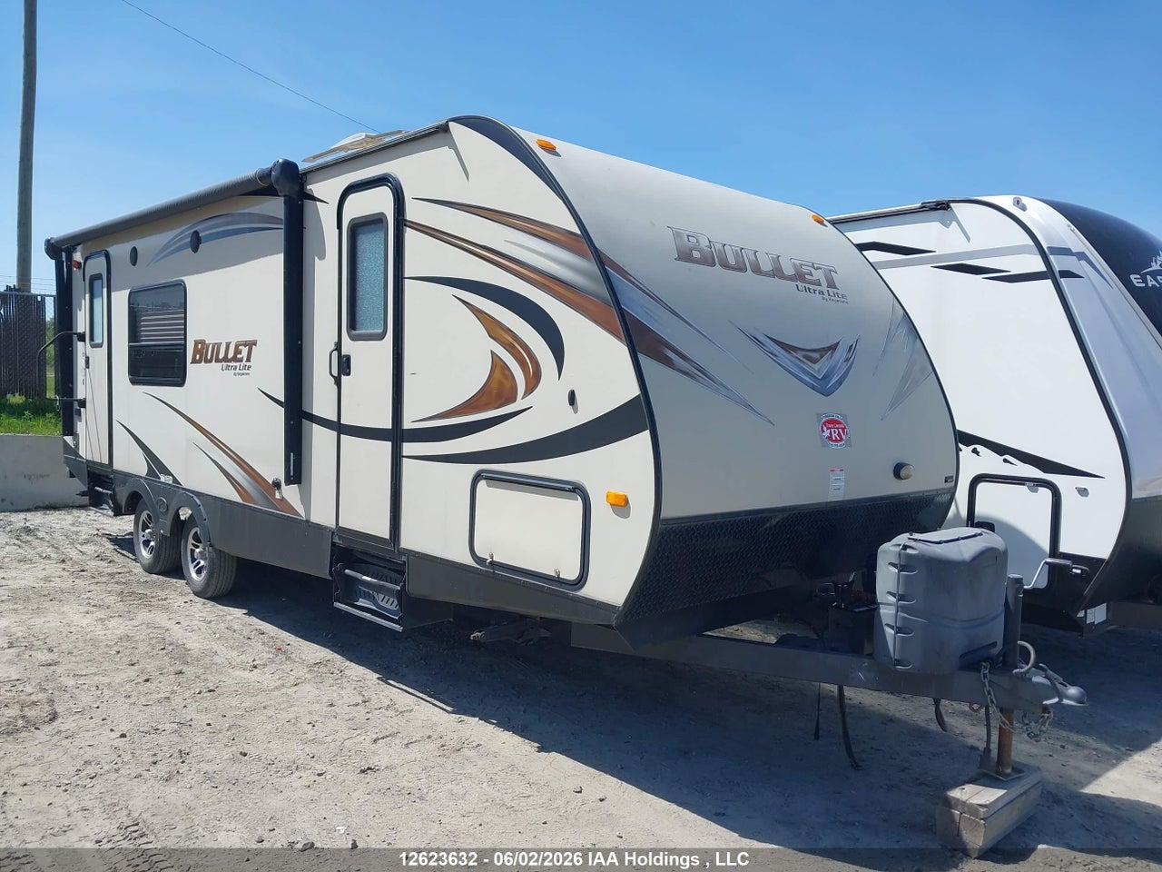 4YDT24825FD423269 · 2015 KEYSTONE BULLET TRAVEL TRAILER