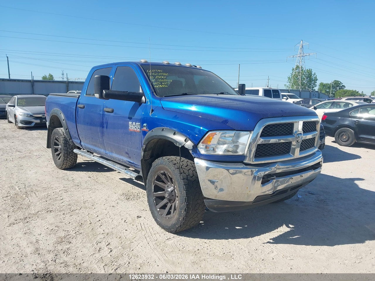 3C6UR5CL0JG126843 · 2018 RAM 2500 ST