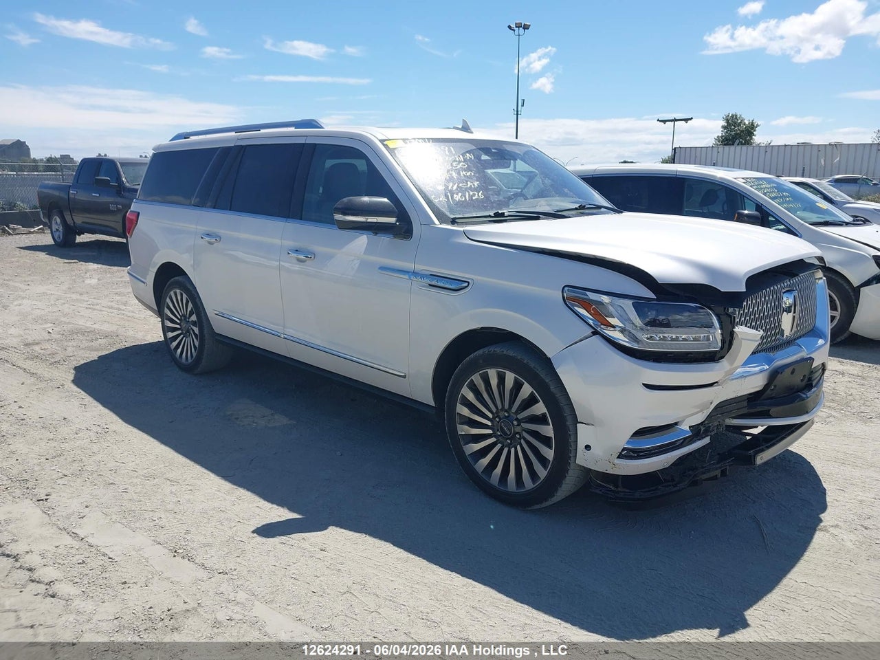 5LMJJ3LT6JEL05850 · 2018 LINCOLN NAVIGATOR L/RESERVE