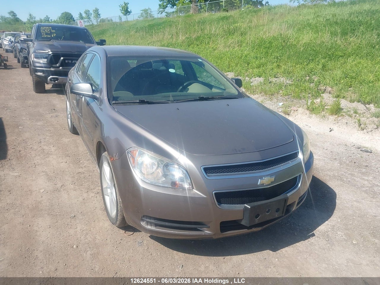 1G1ZB5E05AF241390 · 2010 CHEVROLET MALIBU LS